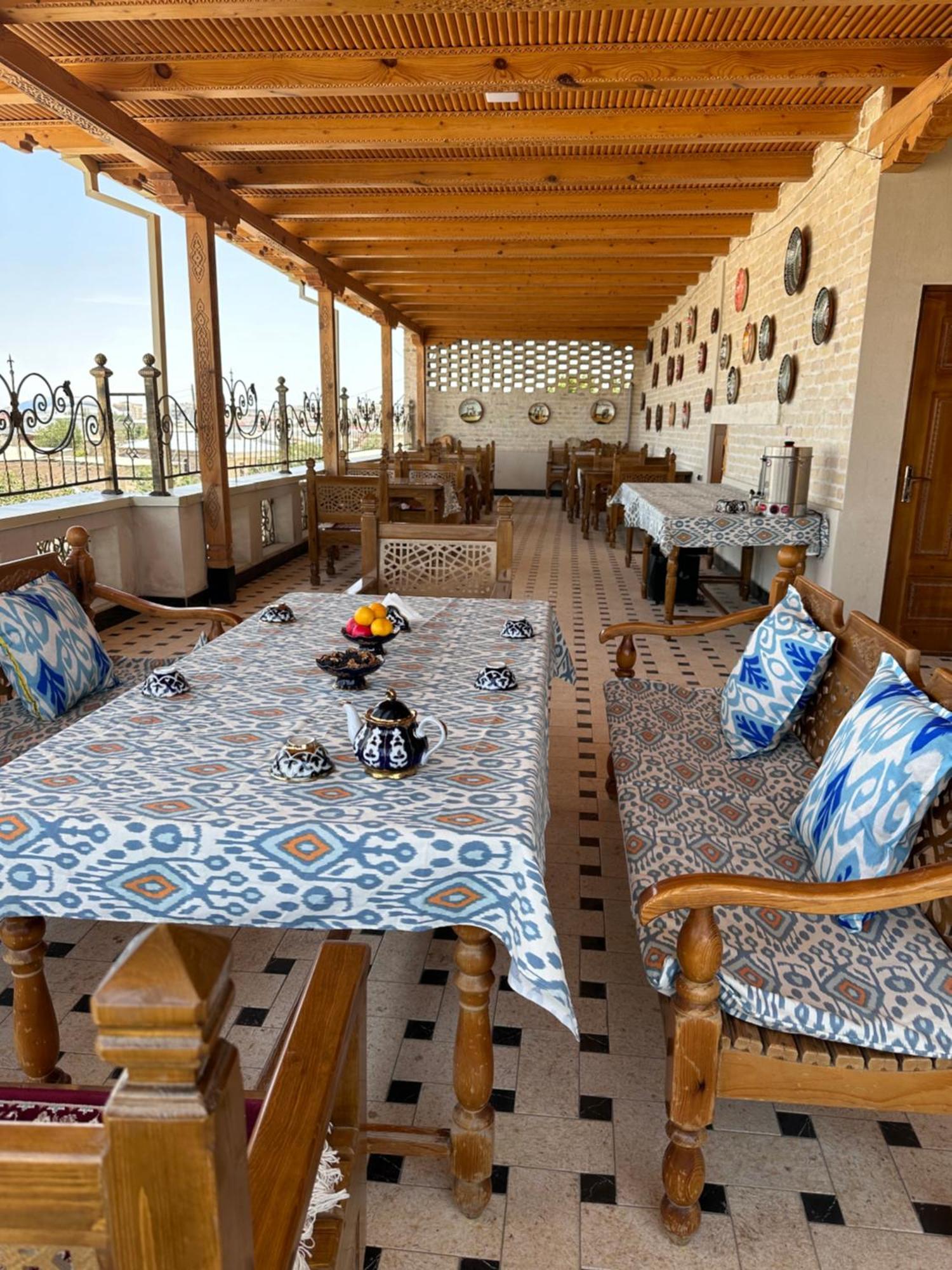 Hotel Zarhal Buhara Exterior foto
